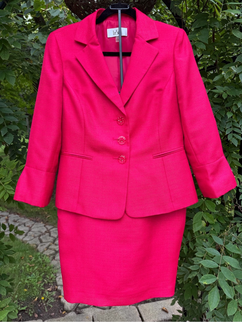 Le Suit Vibrant Hot Pink Women's Blazer and Skirt Suit